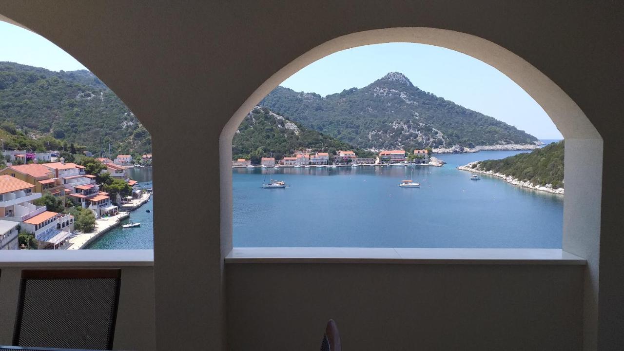 Apartman Karla Lastovo Esterno foto