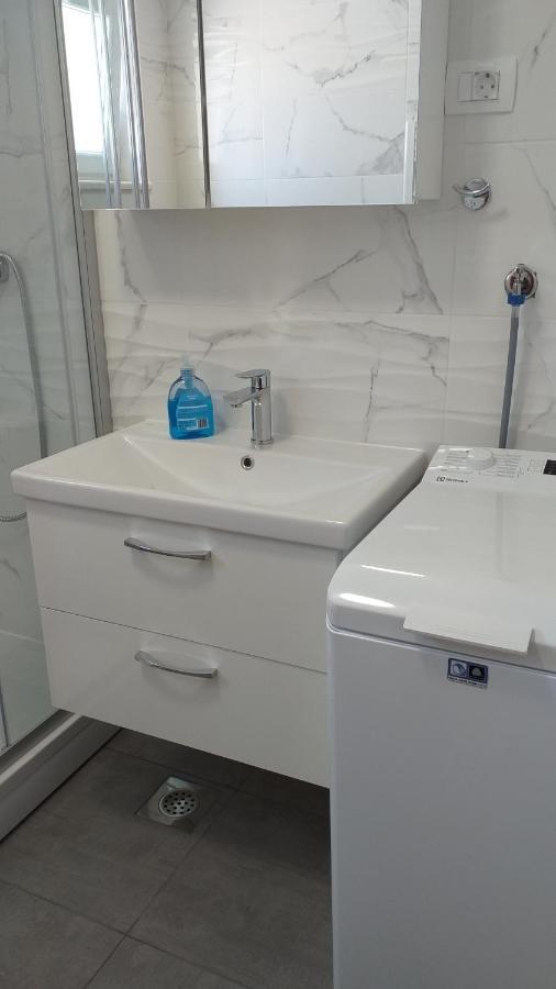 Apartman Karla Lastovo Esterno foto