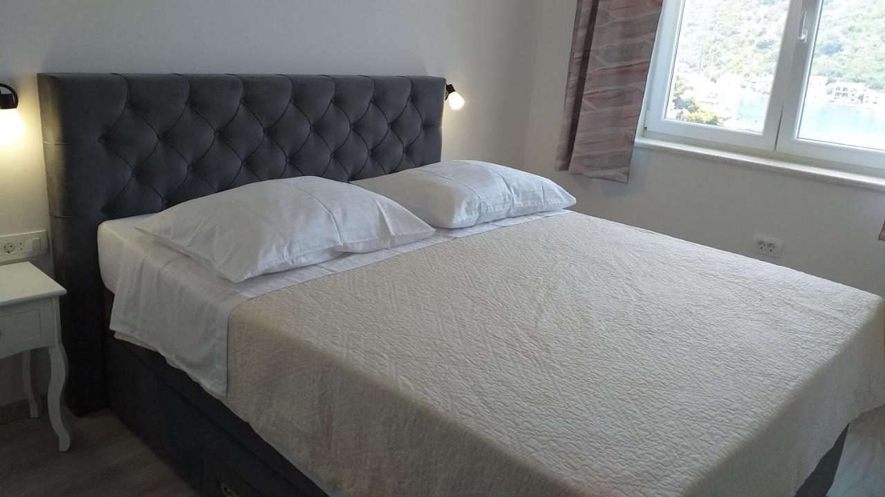 Apartman Karla Lastovo Esterno foto
