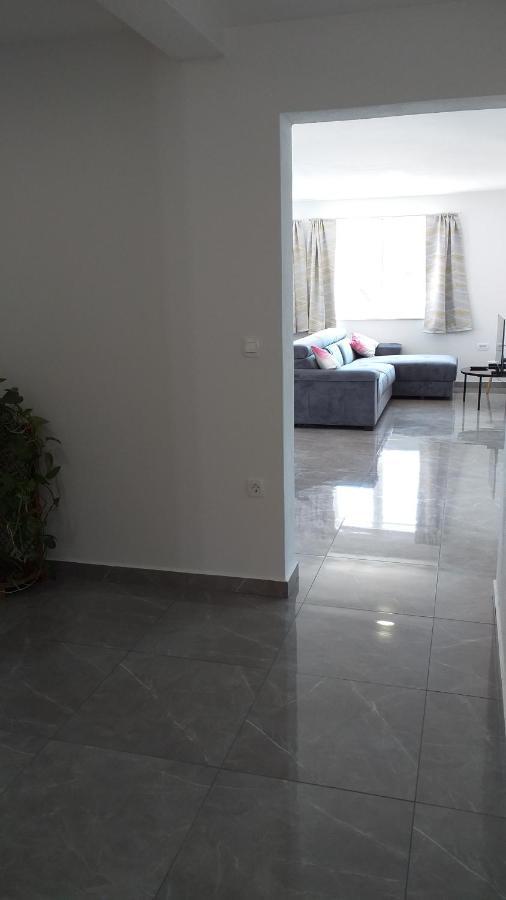 Apartman Karla Lastovo Esterno foto