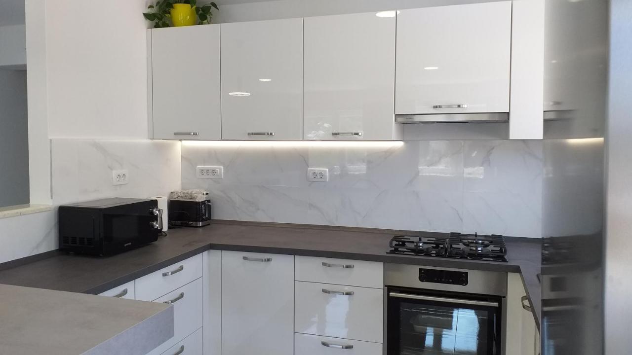 Apartman Karla Lastovo Esterno foto